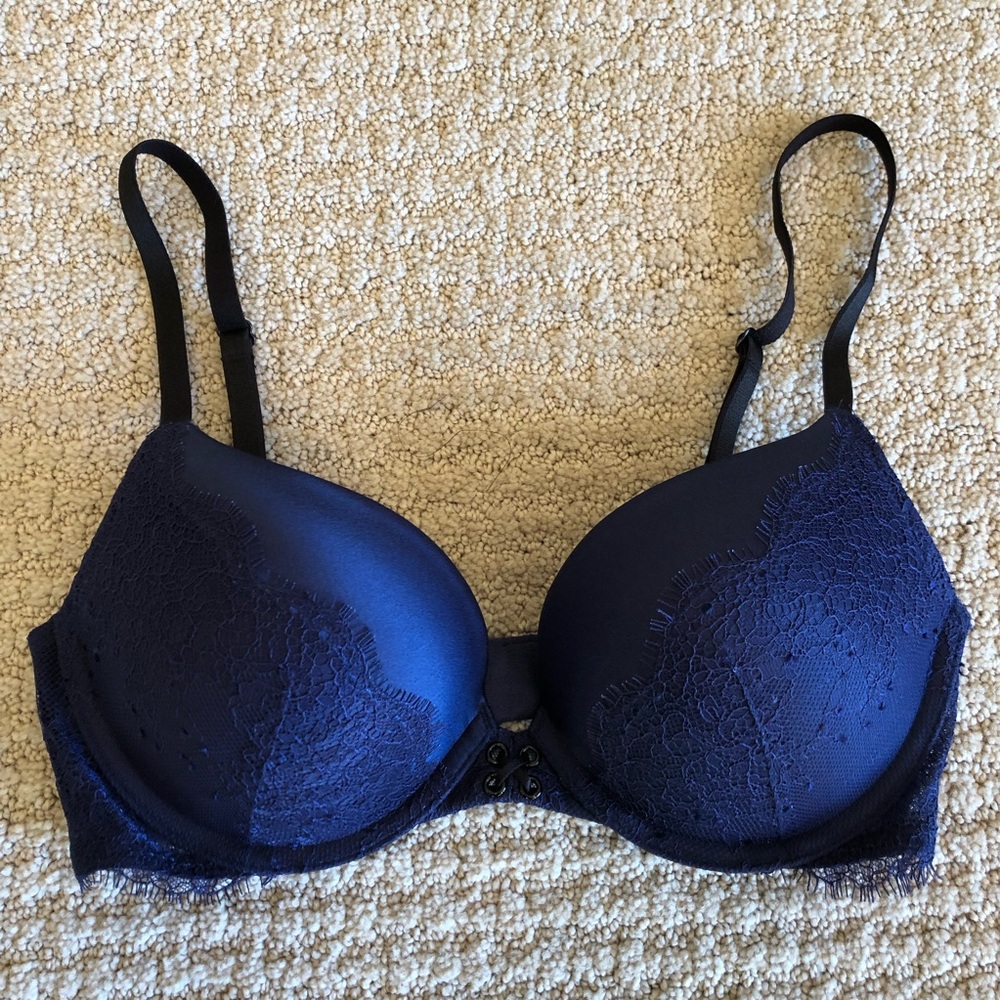 Victoria’s Secret Very Sexy Bra